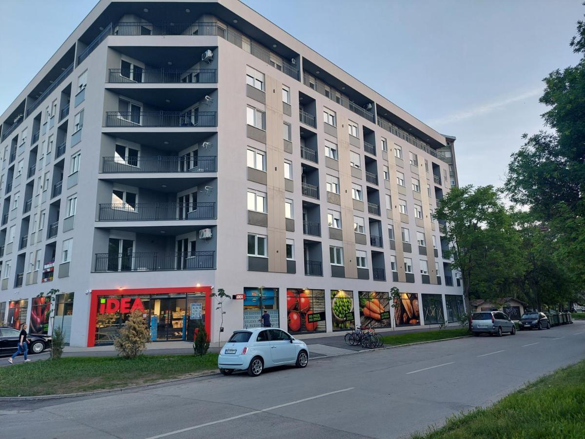 סובוטיקה Apartman N&N מראה חיצוני תמונה