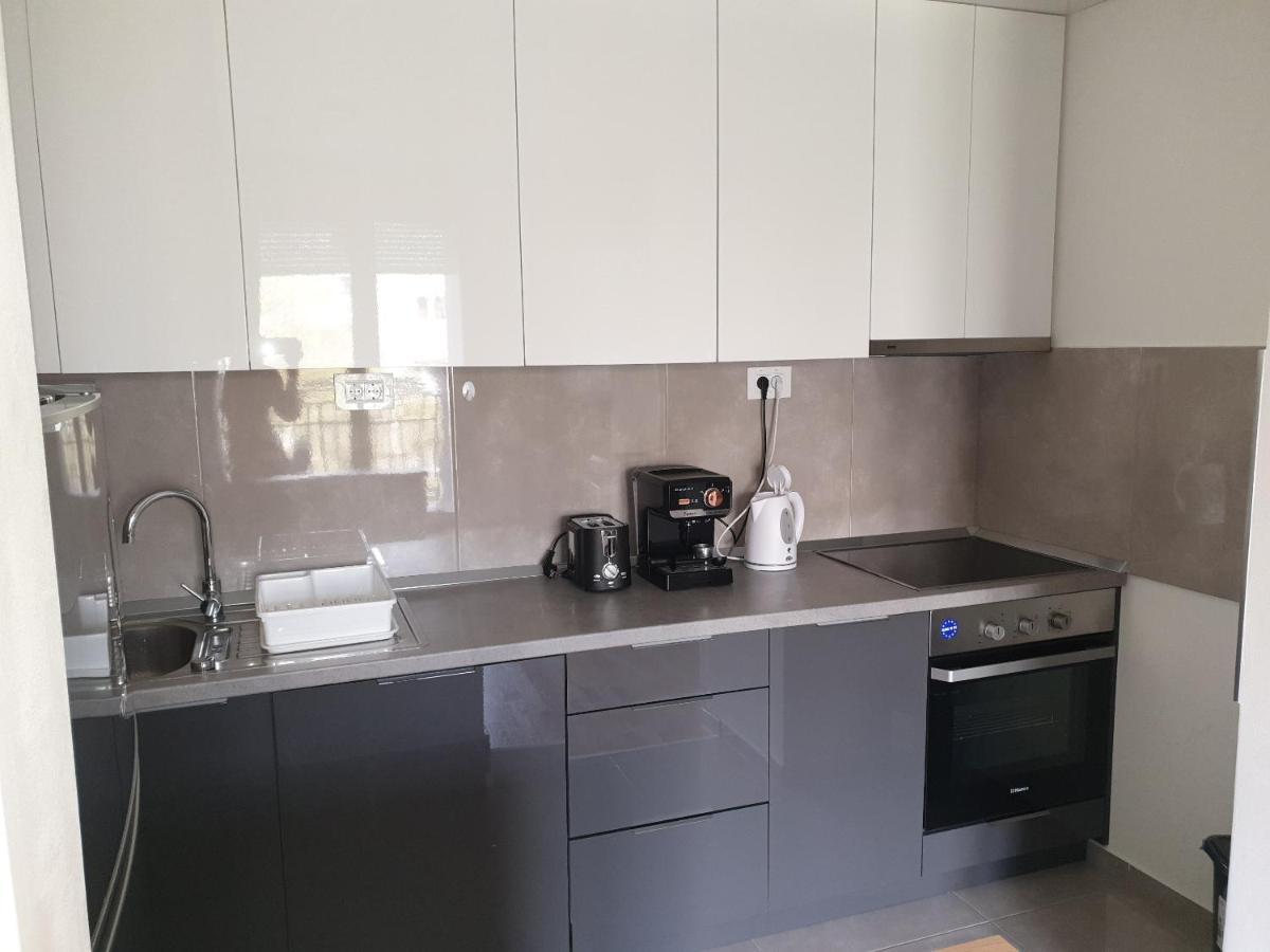 סובוטיקה Apartman N&N מראה חיצוני תמונה